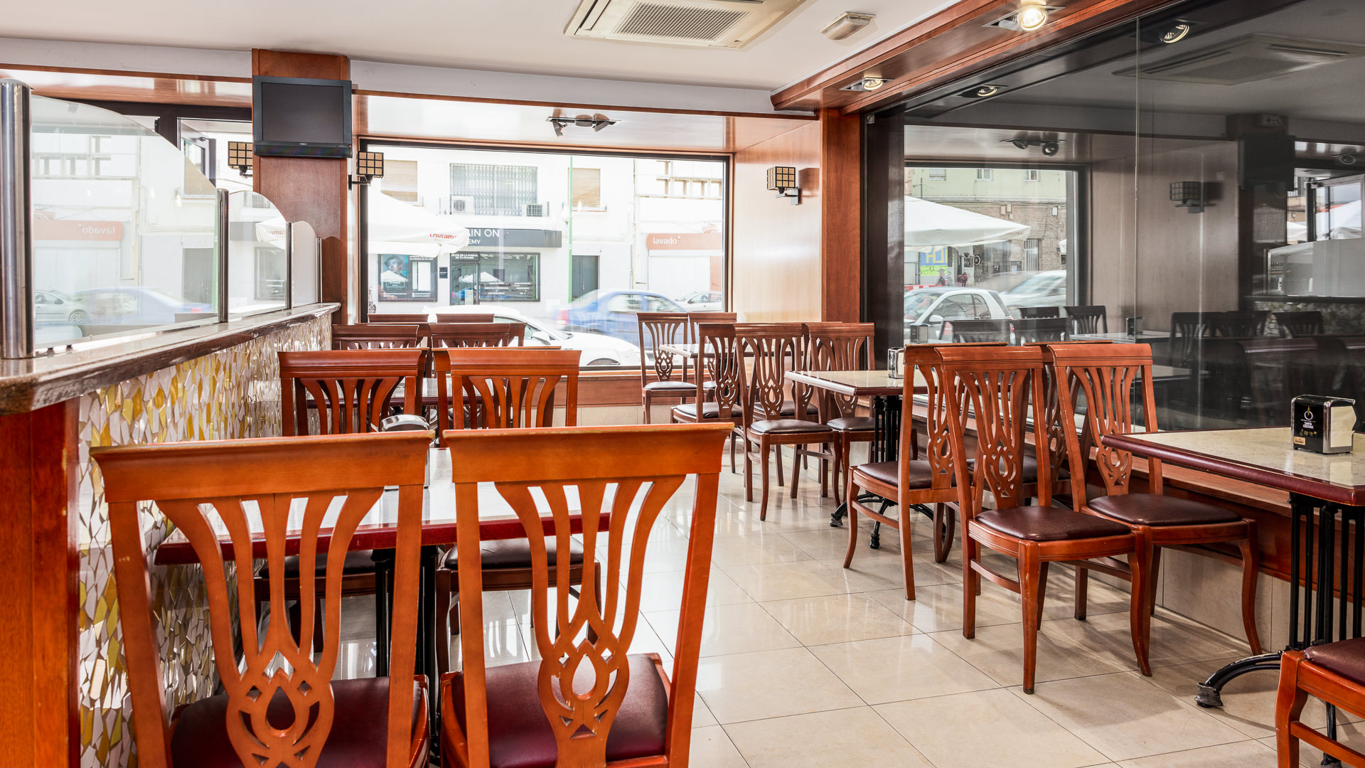 002_alta_virgendelosreyes Churreria.jpg